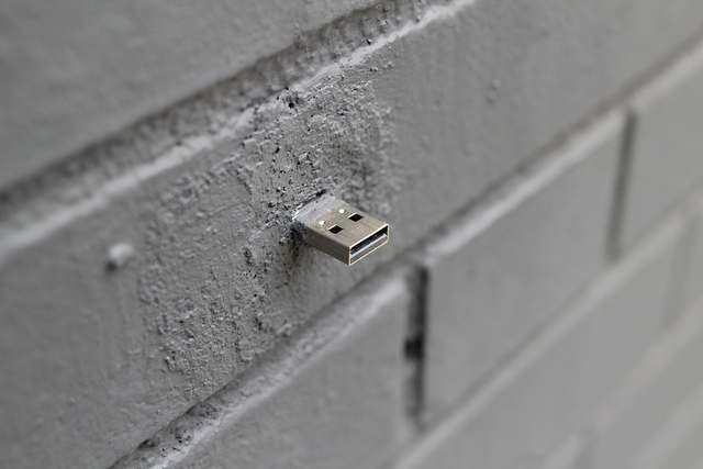 usb-wall-1