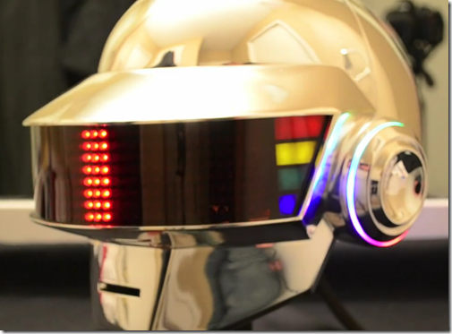 daft-punk-helmet-unpocogeek.com