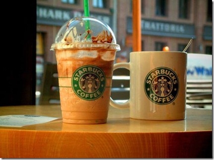 Starbucks lanza aplicación móvil para comprar en sus locales