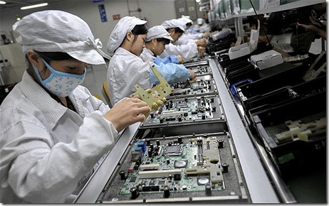 FOXCONN instalaría cerca de un millón de robots en sus fabricas
