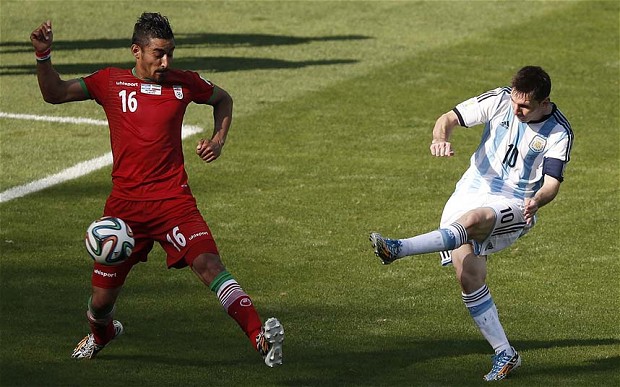 ¿Cúanto corre un jugador de futbol en un partido?