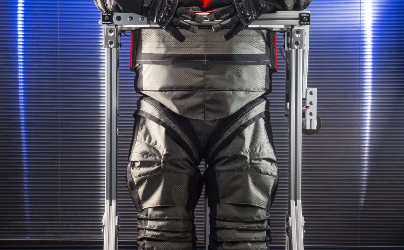 La NASA presenta sus nuevos prototipos de trajes espaciales para ir a marte