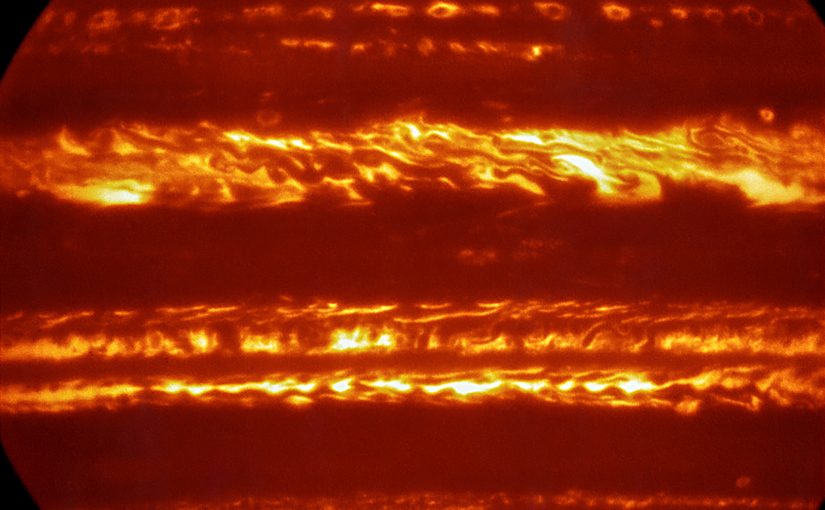 Increíble nueva imagen de Júpiter en infrarrojo