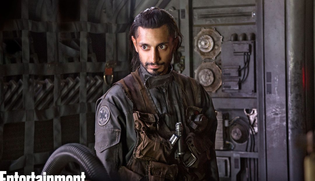 Riz Ahmed como el piloto rebelde Bodhi Rook