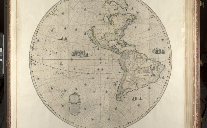 Así se digitaliza uno de los atlas más grandes del mundo