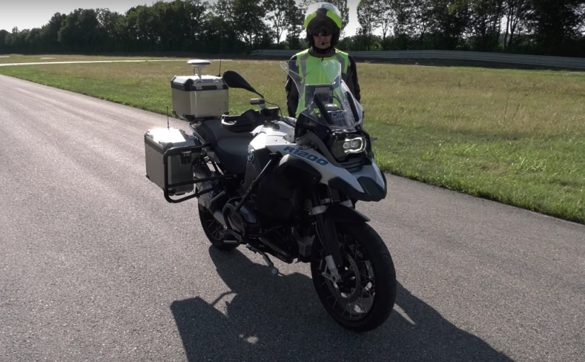 Este es el prototipo de motocicleta sin conductor de BMW